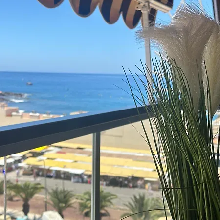 Boutique Penthouse Sea View Apartment *