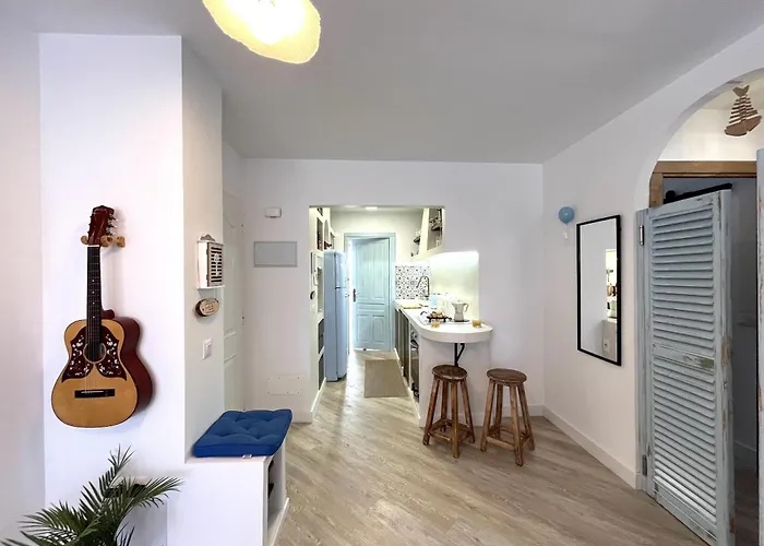 Boutique Penthouse Sea View Apartment